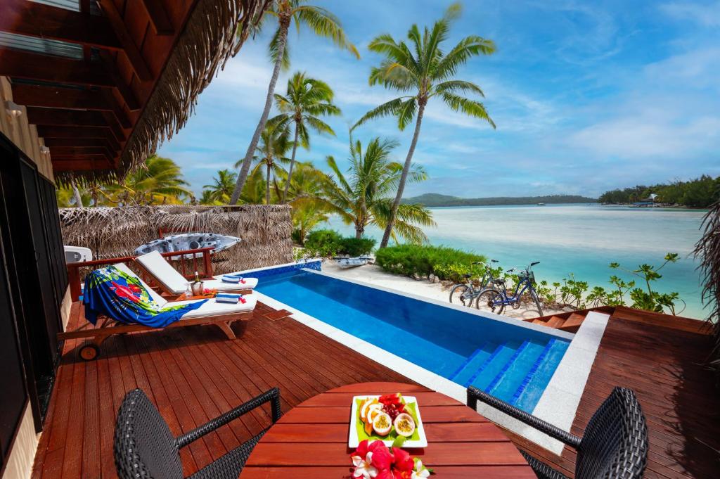 Aitutaki Lagoon Private Island Resort - Beach Bungalows Private Pool