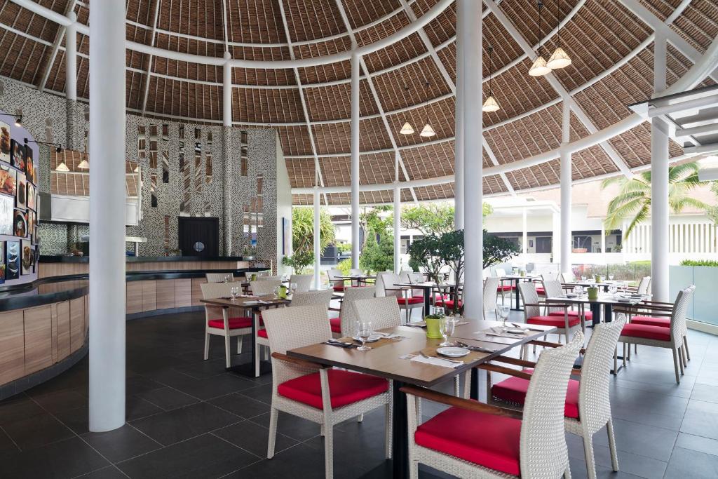 Avani Sepang Goldcoast Resort - Restaurant