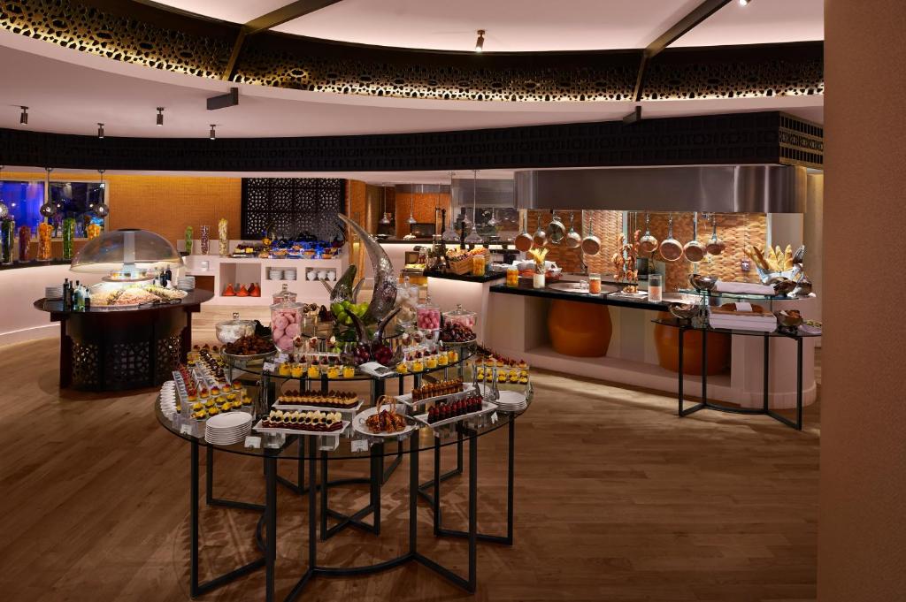 Banana Island Resort Doha by Anantara - Restaurants