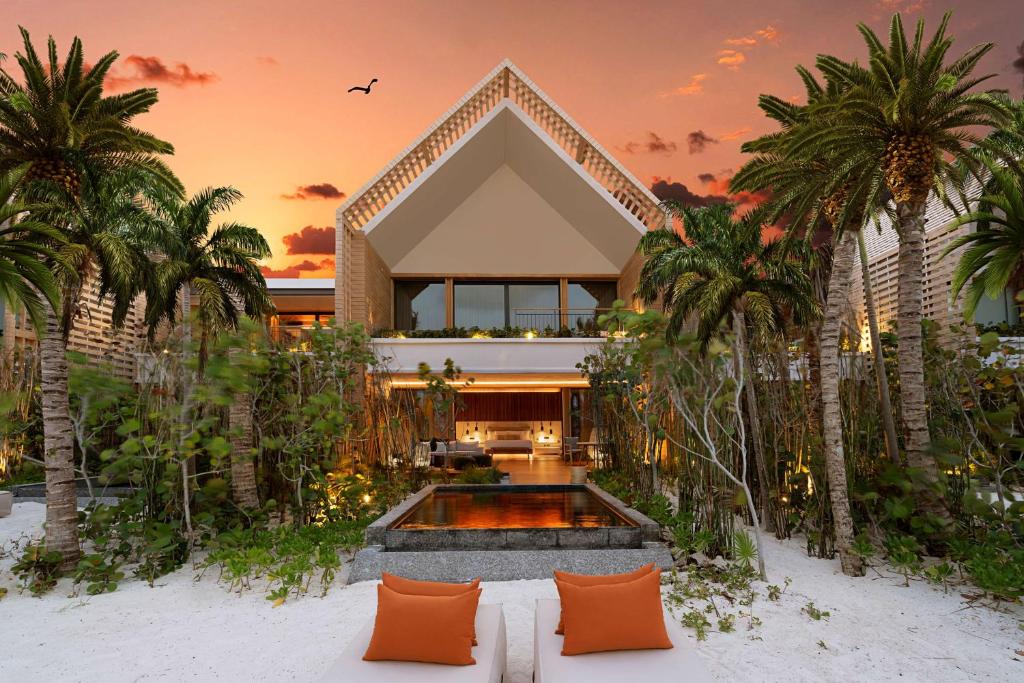 Banyan Tree Mayakoba - Beach Bungalows Exterior