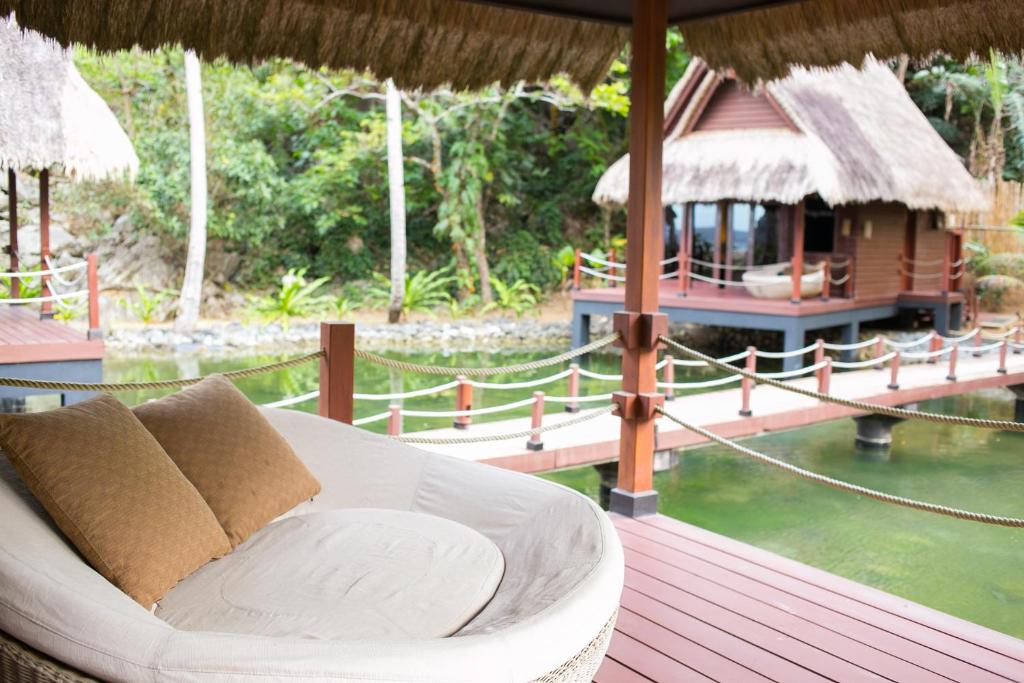 Cauayan Island Resort and Spa Room