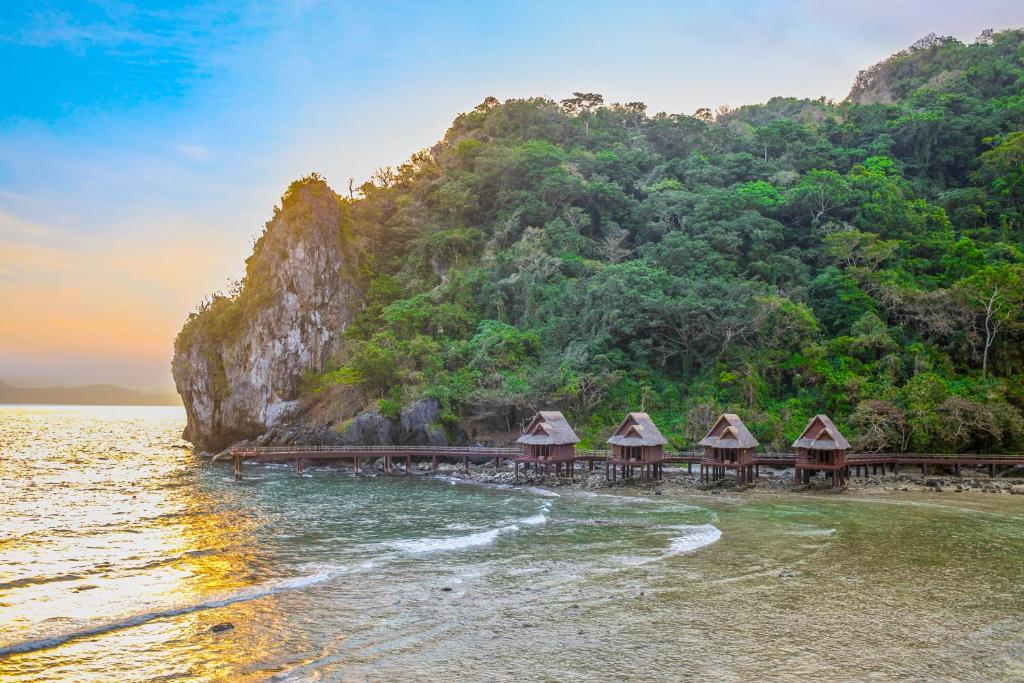 Cauayan Island Resort and Spa