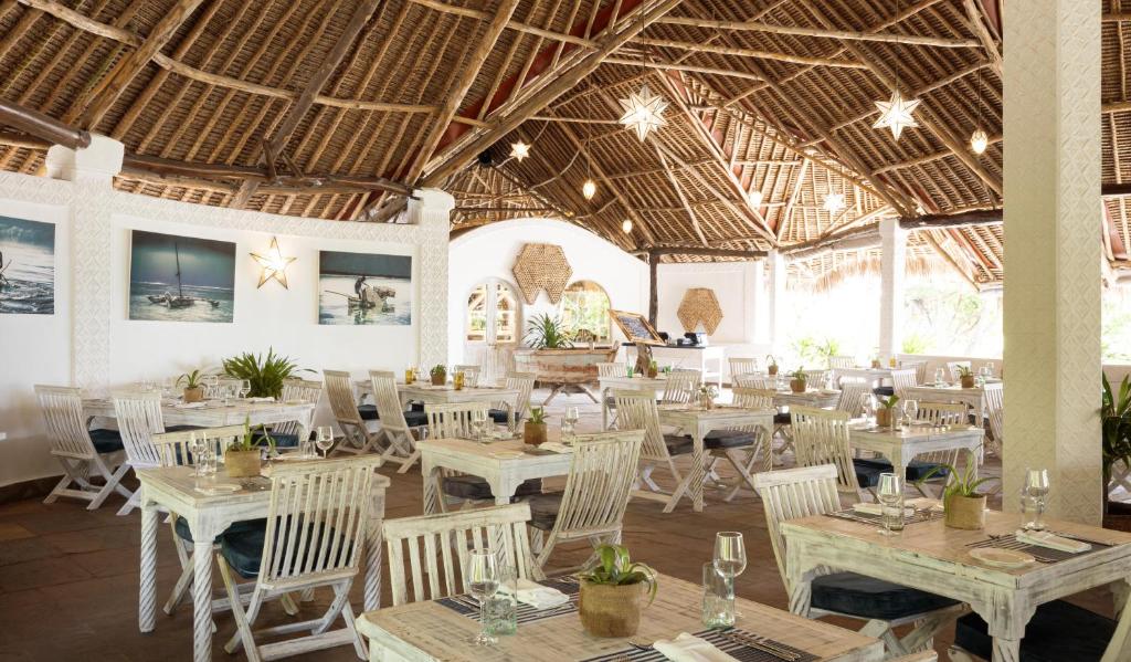 Chale Island Resort Restaurant