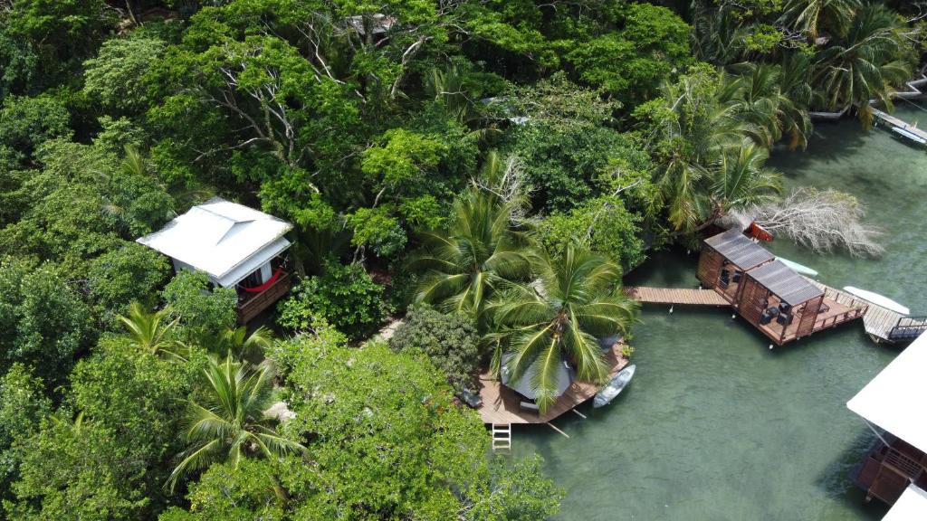 Eclypse de Mar Acqua Lodge - On the water
