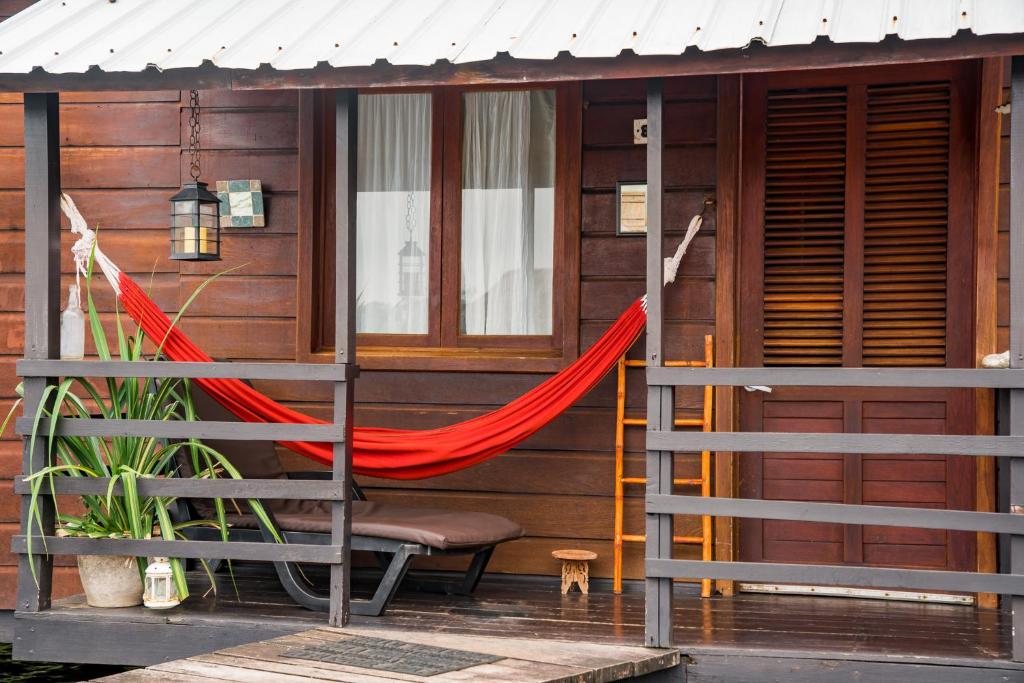 Eclypse de Mar Acqua Lodge - Water Bungalows Hammock
