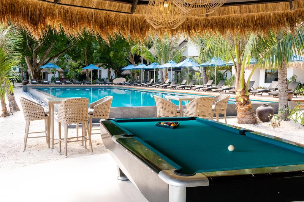 El Nido Resorts Miniloc Island Pool Area