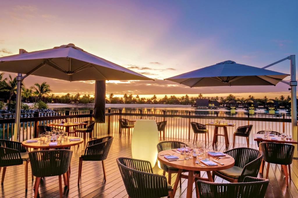 Fiji Marriott Resort Momi Bay Restaurant