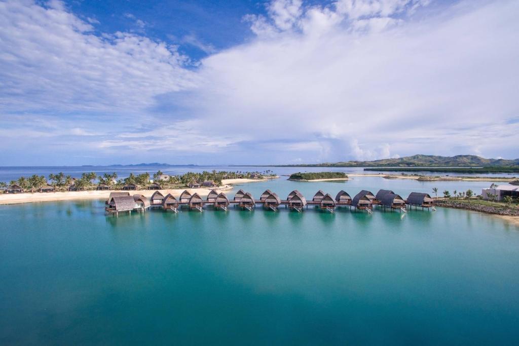 Fiji Marriott Resort Momi Bay Water Bungalows