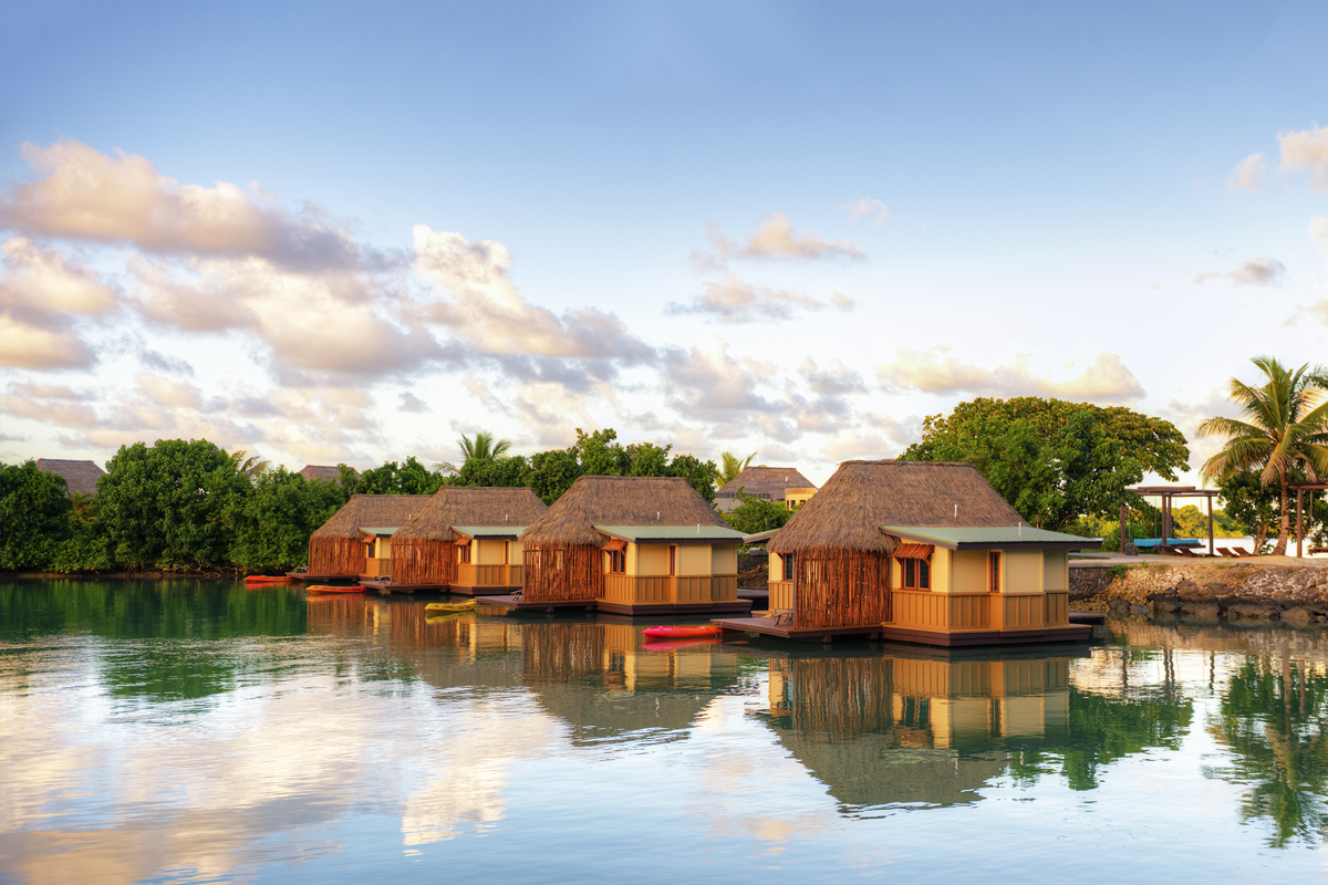 Floating-Bures-Exterior