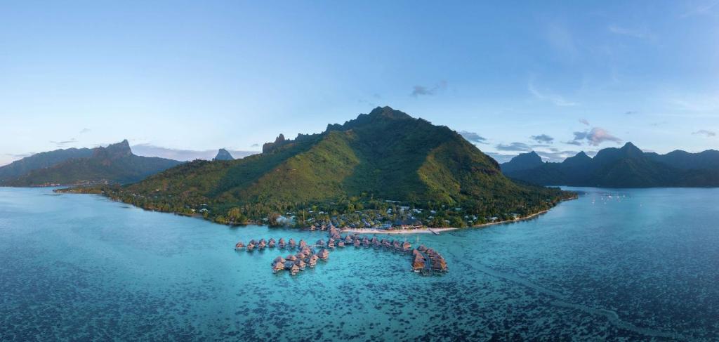 Hilton Moorea Lagoon Resort & Spa - Water Bungalows Areal