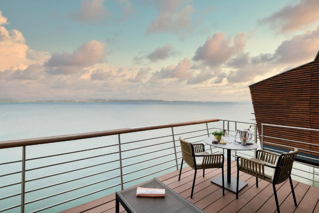 Hotel Palafitte - Water Bungalows Sun Deck