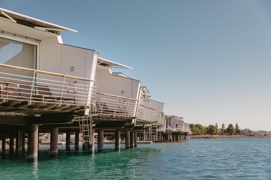 Hotel Palafitte - Water Bungalows from a Side