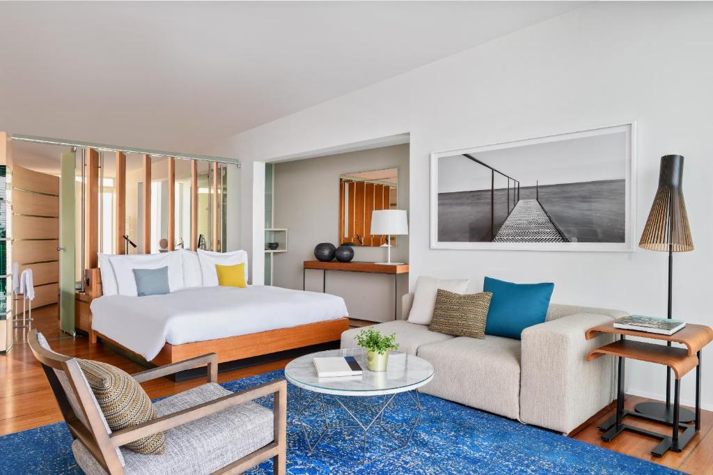 Hotel Palafitte - Water Bungalows interior
