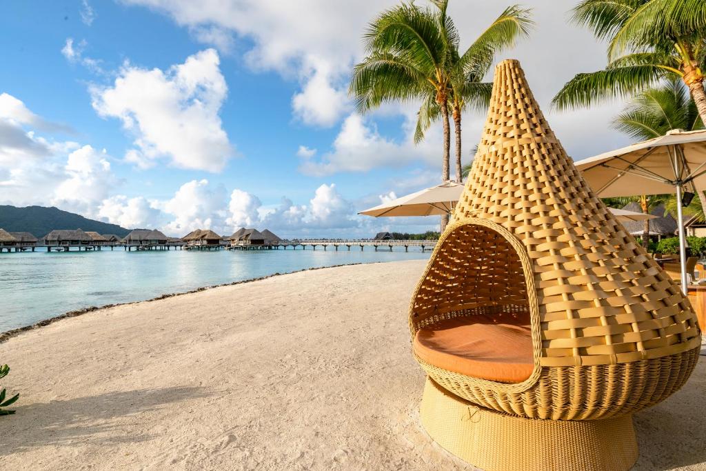 InterContinental Bora Bora & Thalasso Spa by IHG - Beach