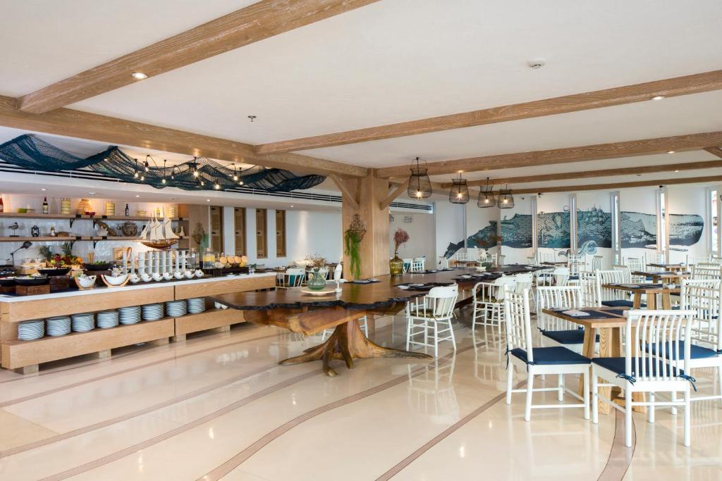 Kept Bangsaray Hotel Pattaya - Restaurant