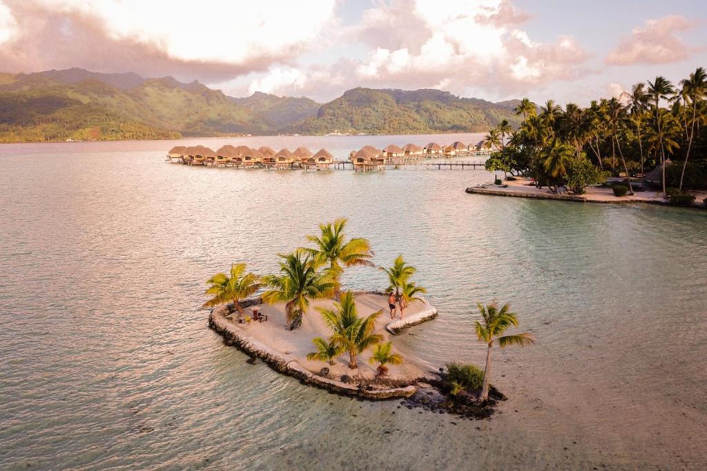 Le Taha'a by Pearl Resorts - Water Bungalows Areal 1