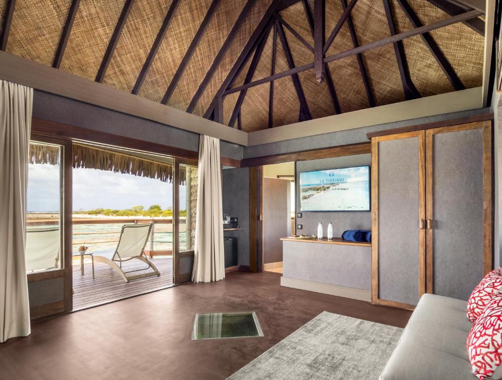 Le Tikehau by Pearl Resorts - Water Bungalows Interior