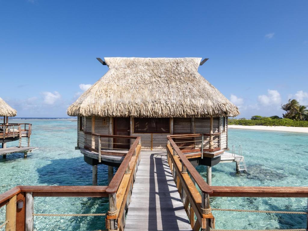 Le Tikehau by Pearl Resorts - Water Bungalows Jetty
