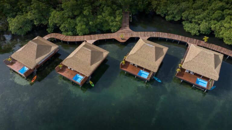 Nayara Bocas del Toro - 4 Water Bungalows