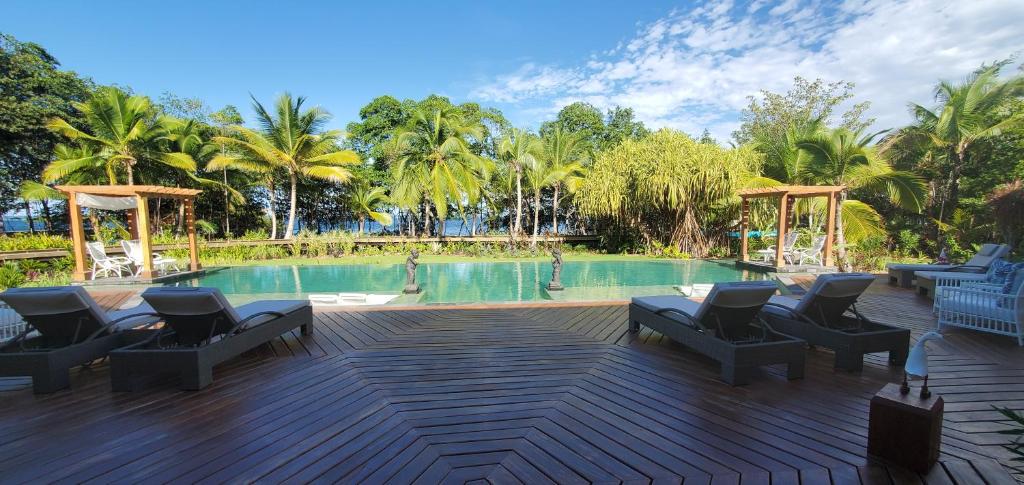 Nayara Bocas del Toro - Pool Area