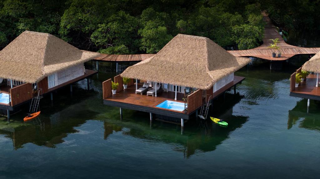 Nayara Bocas del Toro - Water Bungalows Closeup