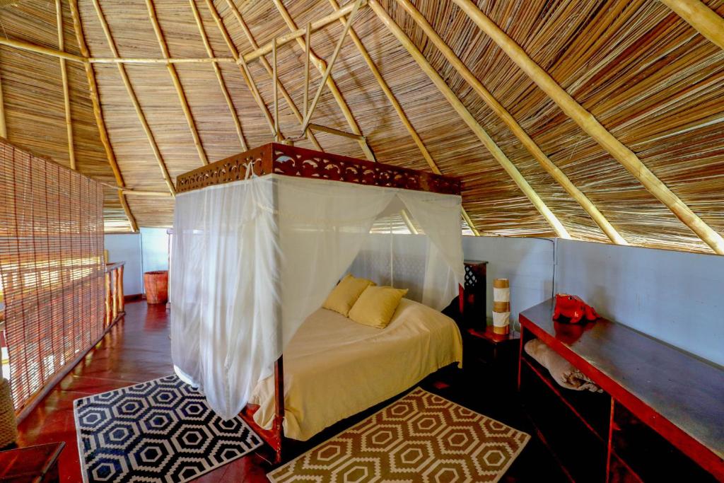 Punta Caracol Acqua Lodge Villa Interior