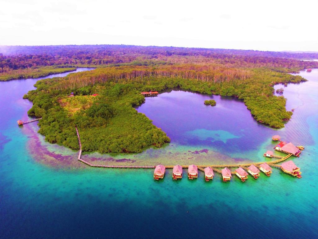 Punta Caracol Acqua Lodge - Water Bungalows Areal