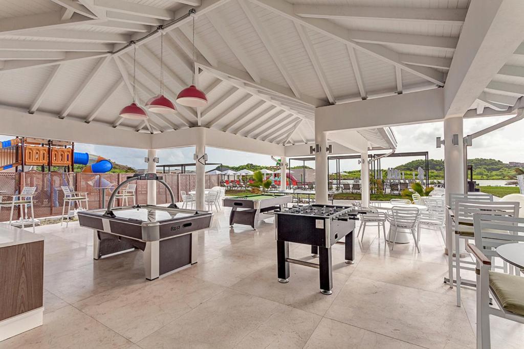 Royalton Antigua, An Autograph Collection All-Inclusive Resort - Activities