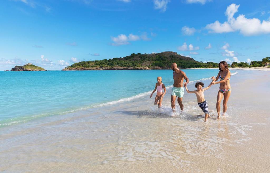 Royalton Antigua, An Autograph Collection All-Inclusive Resort - Family Fun