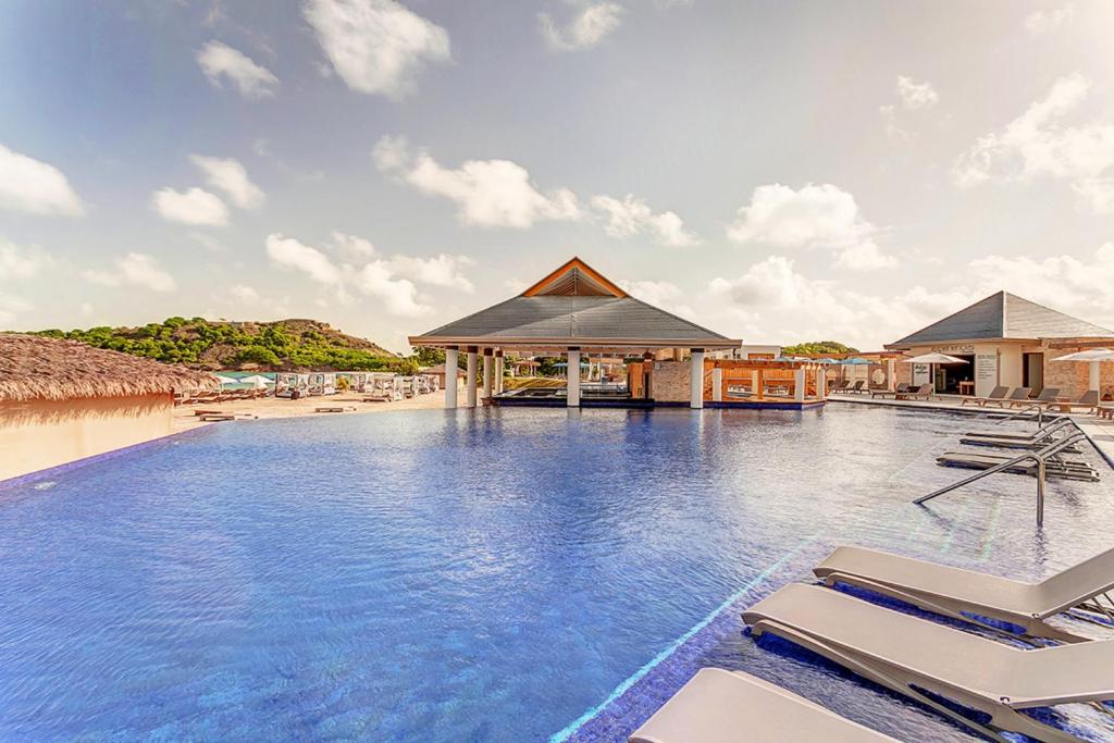 Royalton Antigua, An Autograph Collection All-Inclusive Resort - Pool Area