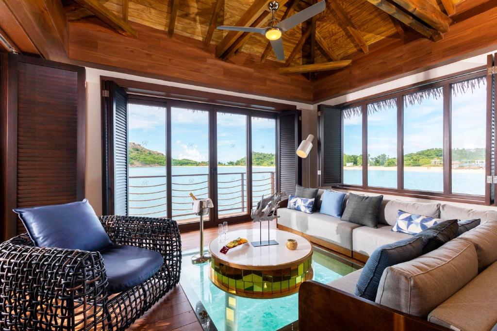 Royalton Antigua, An Autograph Collection All-Inclusive Resort - Water Bungalows Interior