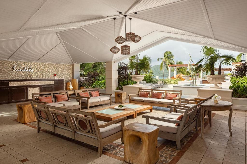 Sandals Grande St. Lucian Spa and Beach All Inclusive Resort - Couples Only - Lobby