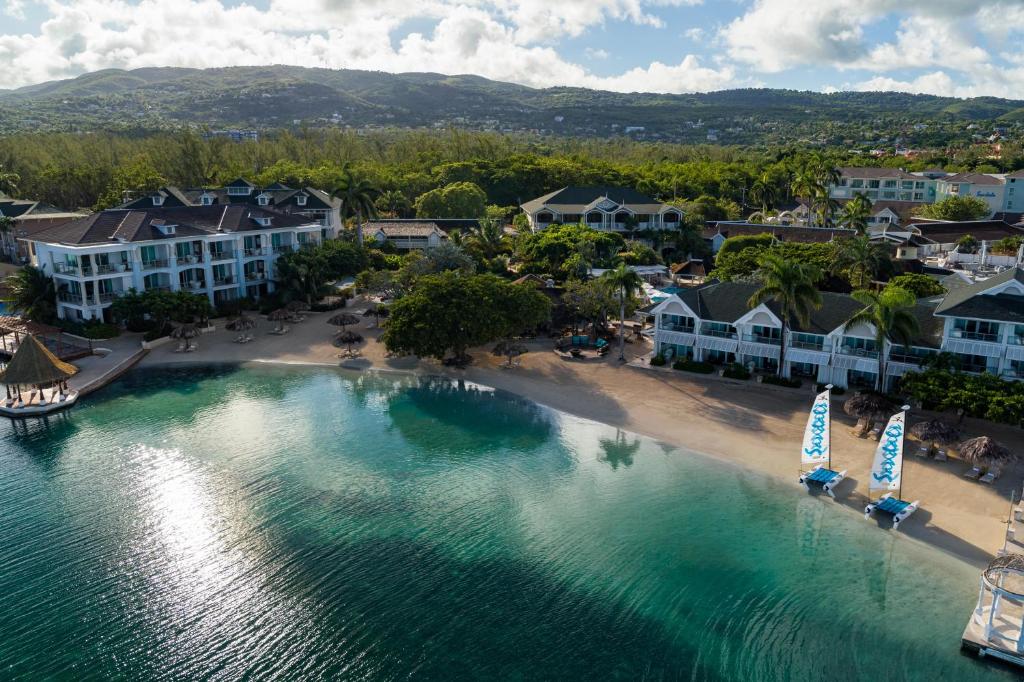 Sandals Royal Caribbean All Inclusive Resort & Private Island - Couples Only - Other Accommodations