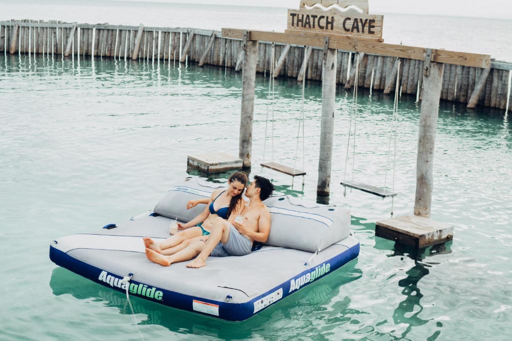 Thatch Caye Resort a Muy'Ono Resort - Romance