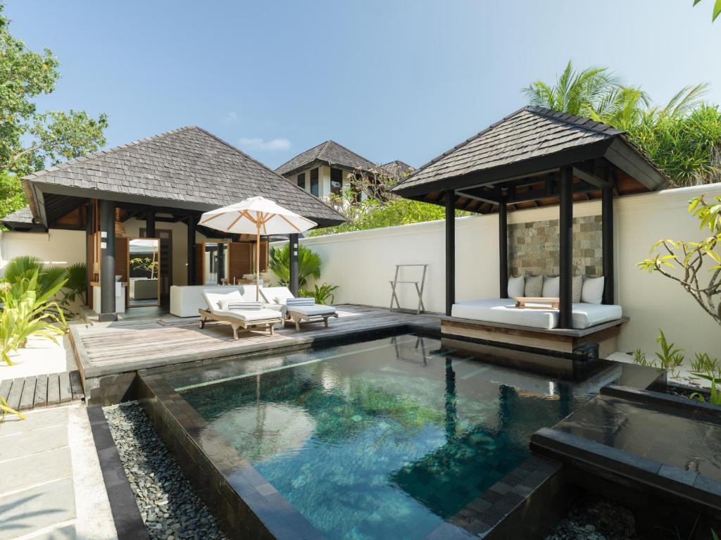 JA Manafaru, Maldives - Beach Bungalows Inside