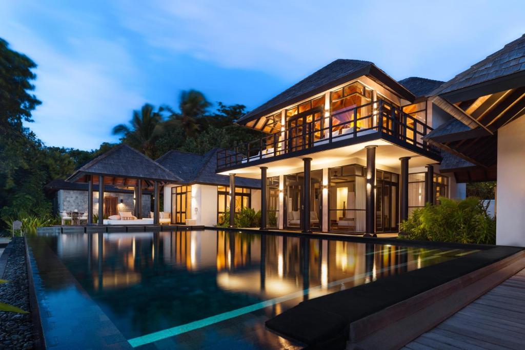 JA Manafaru, Maldives - Beach Bungalows Structures - Evening