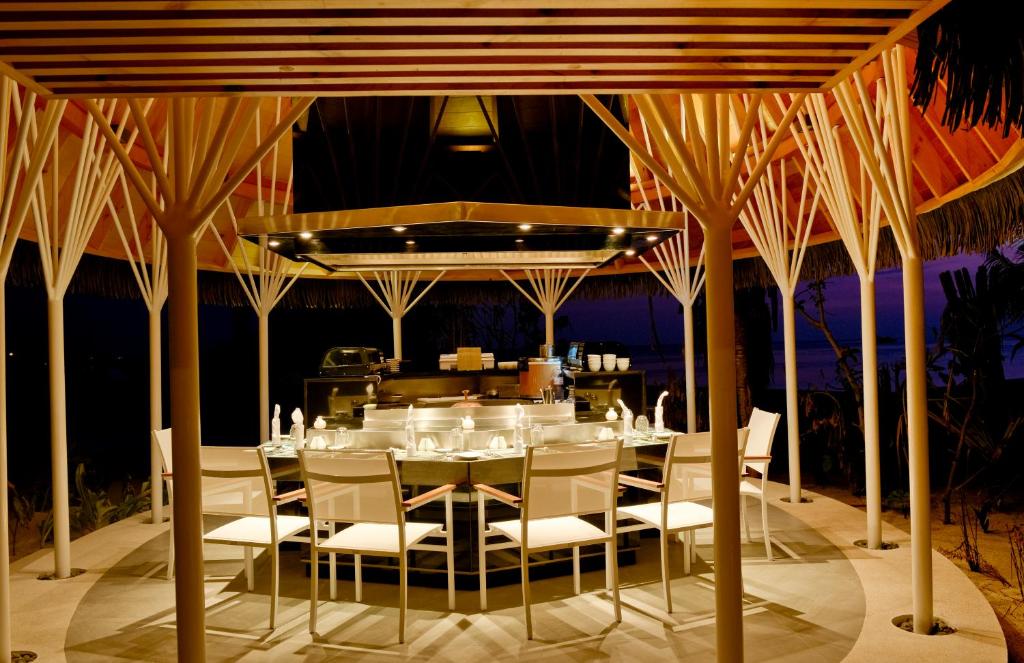Kandolhu Maldives - Restaurants Live Cooking Setup