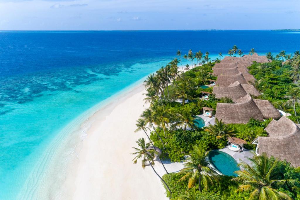 Milaidhoo Maldives - Beach Bungalows and Beach