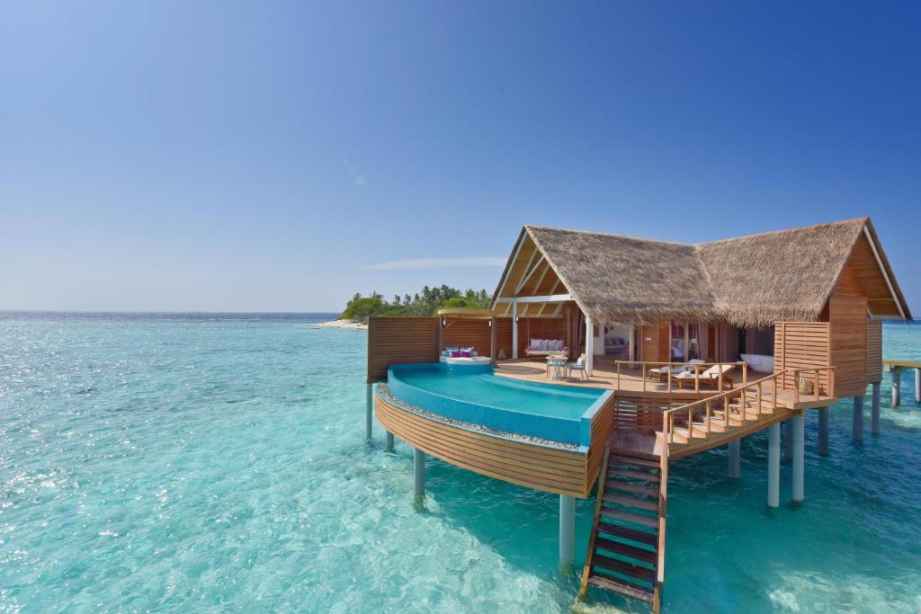 Milaidhoo Maldives - Water Bungalows Side View
