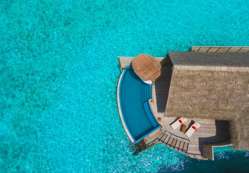 Milaidhoo Maldives - Water Bungalows from Above