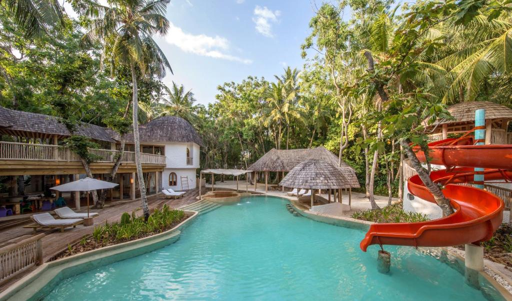 Soneva Fushi - Beach Bungalows with Slide