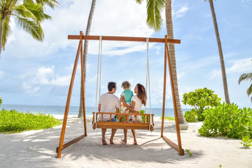 reethi faru resort family