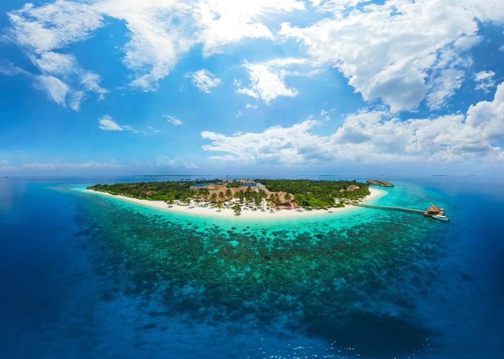 reethi faru resort maldives