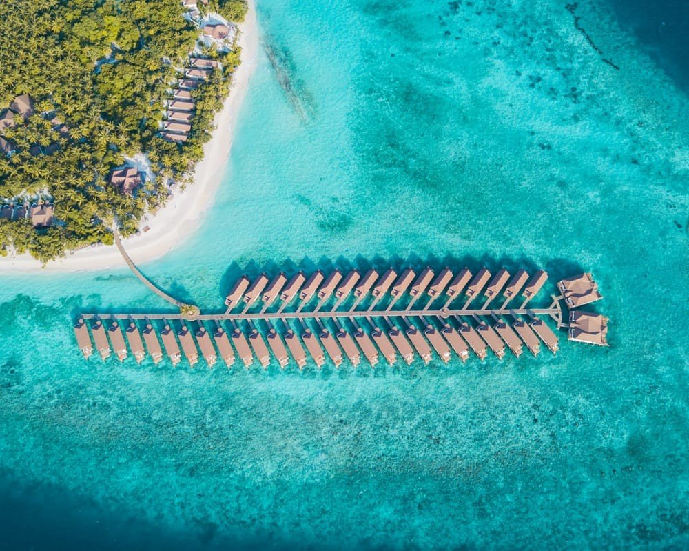 reethi faru resort water bungalows