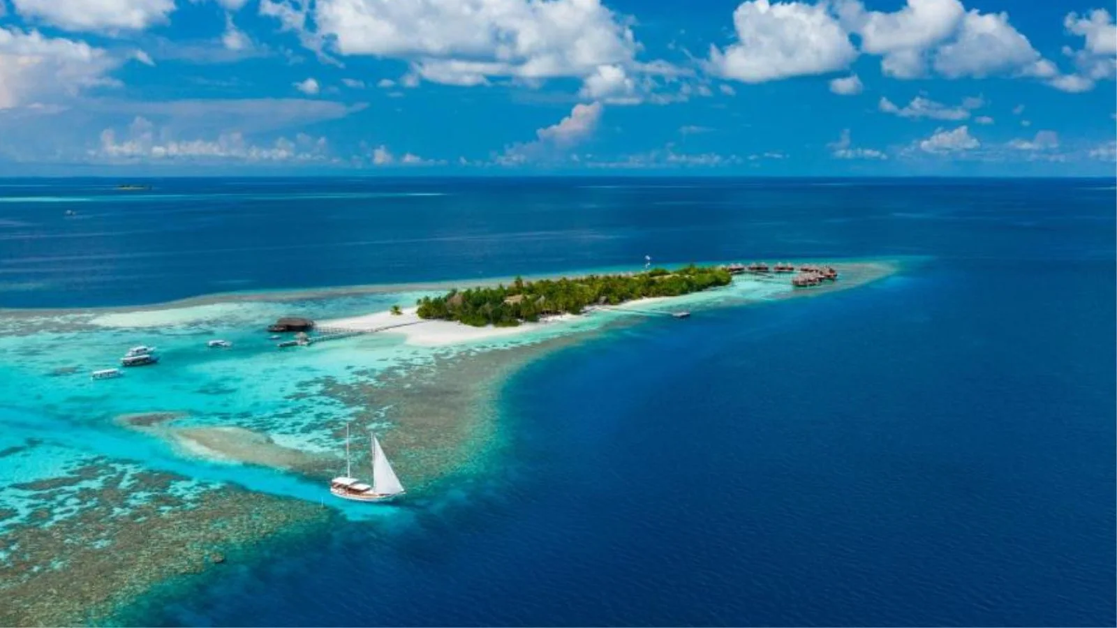 Water Bungalows in Mirihi Island Resort
